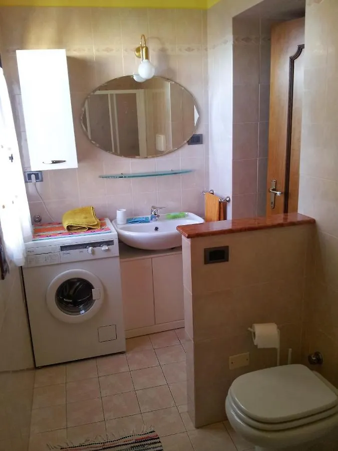 Apartment Lake Of Garda Toscolano Maderno Italy