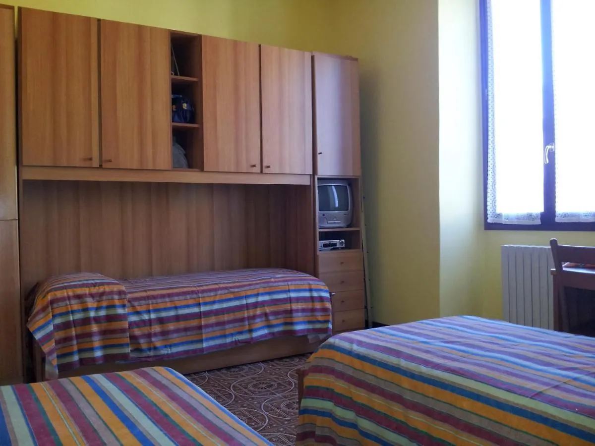 Apartment Lake Of Garda Toscolano Maderno Italy