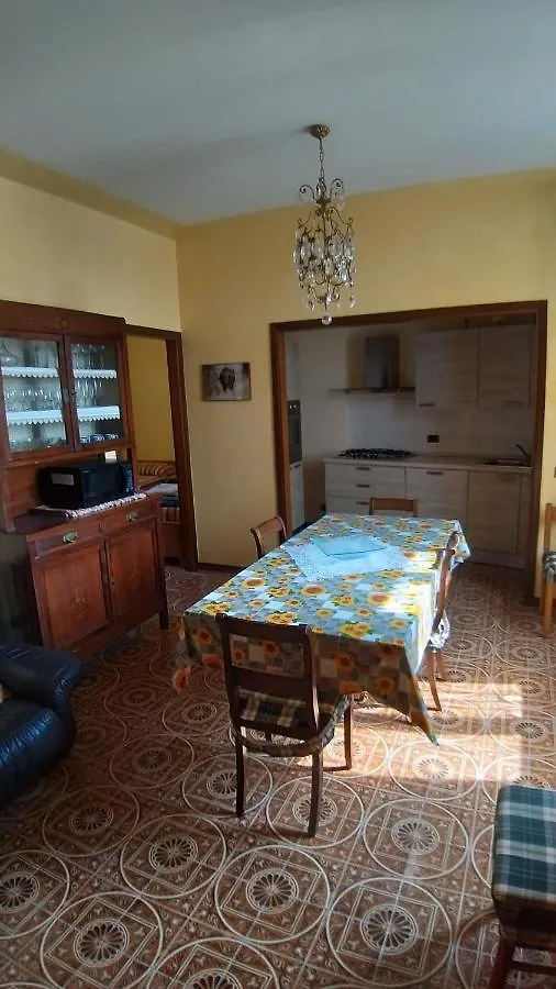 Apartment Lake Of Garda Тосколано-Мадерно